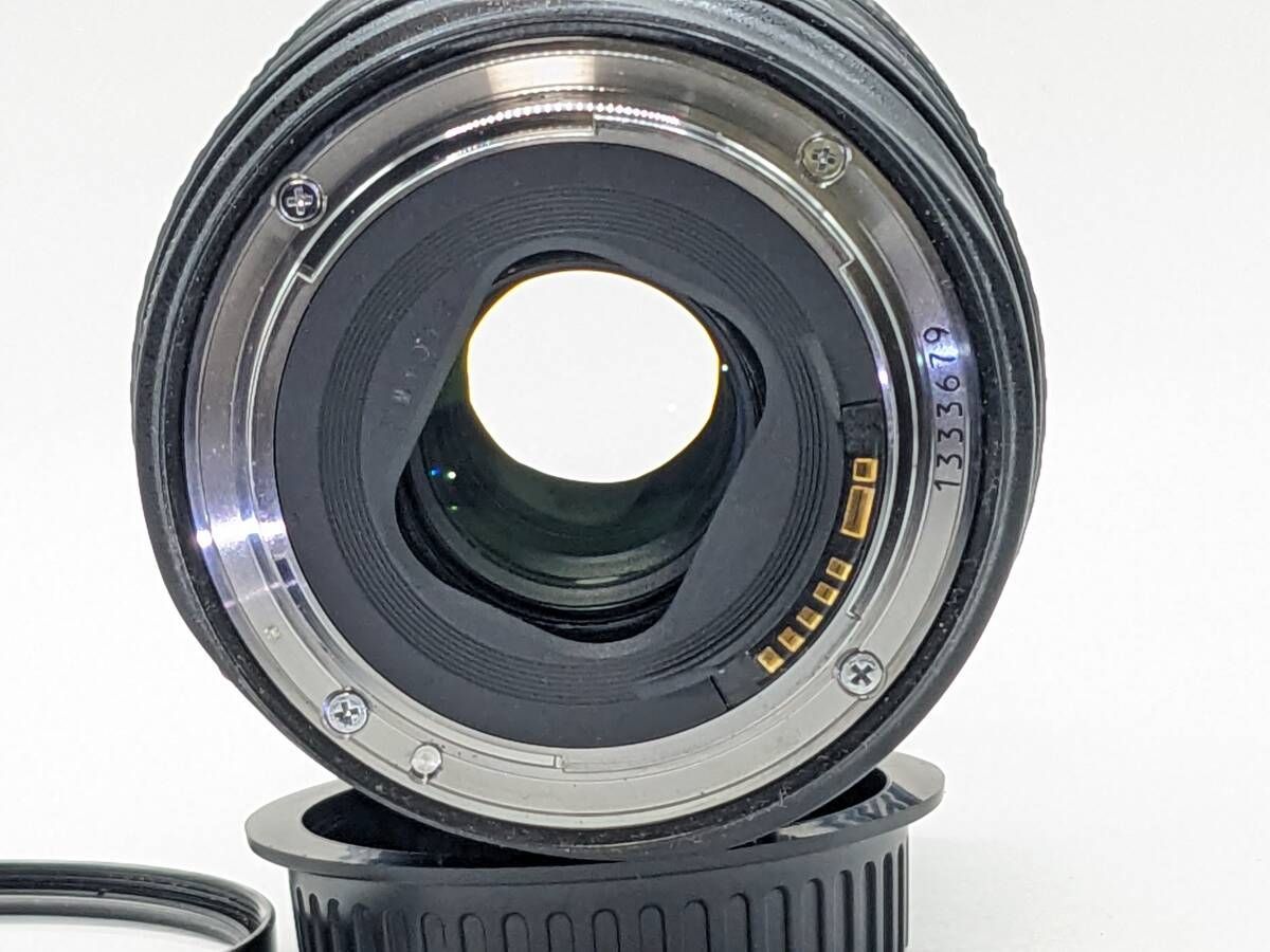  2025 特売 バーゲン! Canon キヤノン EF 24-105mm F4L IS USM 手振れ補正搭載 高倍率ズーム レンズきれい 3926_51_50