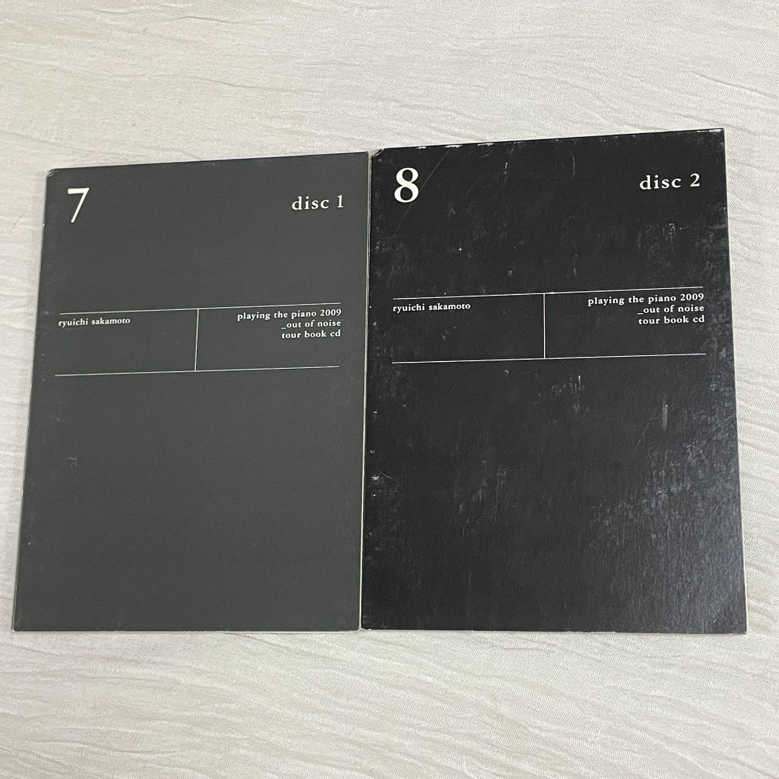 坂本龍一｜ryuichi sakamoto playing the piano 2009_out of noise（中古品）｜  ブックレット×6冊、CD×2枚 - メルカリ