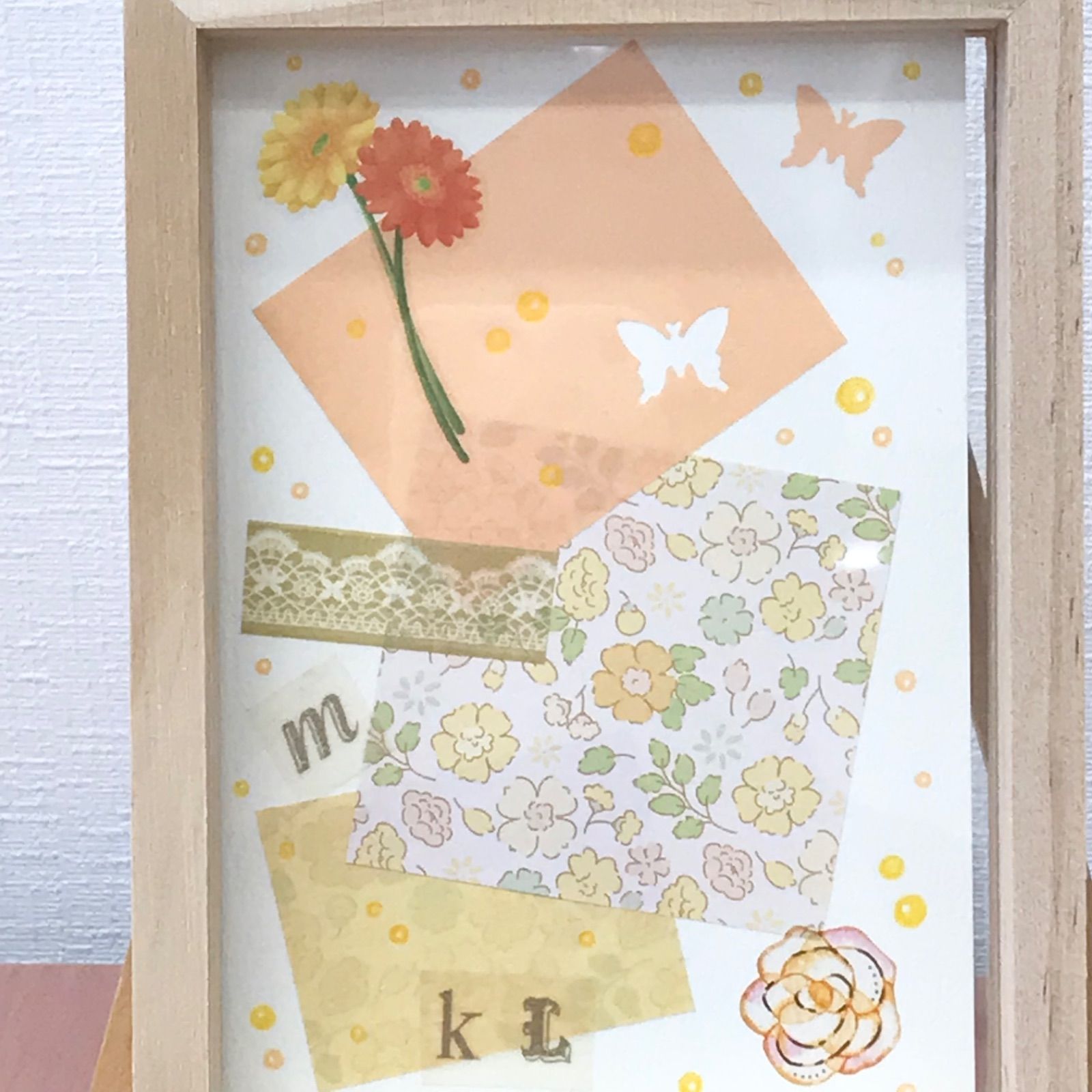 【福祉施設制作】春咲靖子作　コラージュ　夏の終わり（フレーム付）　NO.834