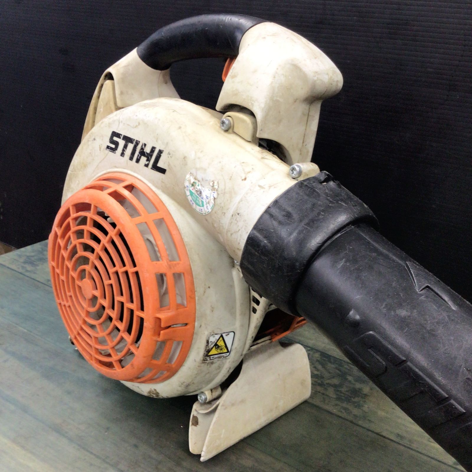 中古 STIHL スチール エンジンブロワ エルゴスタート BG86C-E STIHL BG