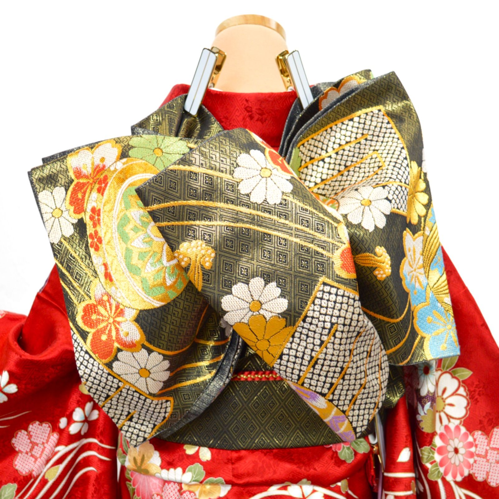 美品》正絹 振袖フルセット SS〜Mサイズ 成人式 金駒刺繍 赤地 鞠 古典