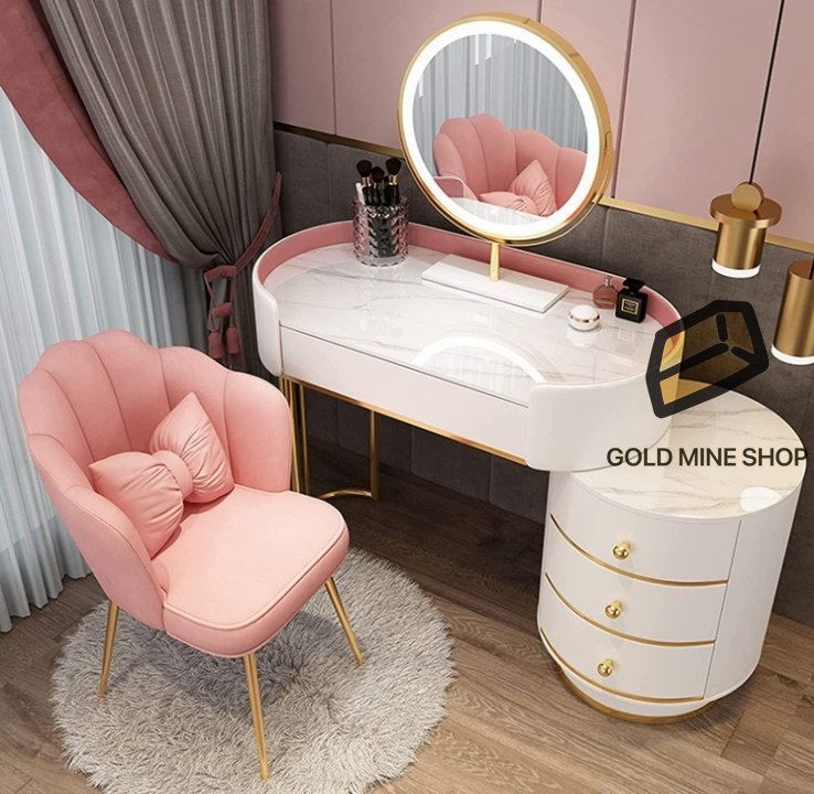 希少⭐︎吉川ひなのちゃん、ドレッサー、三面鏡 希少⭐︎吉川ひなのちゃん、ドレッサー、三面鏡