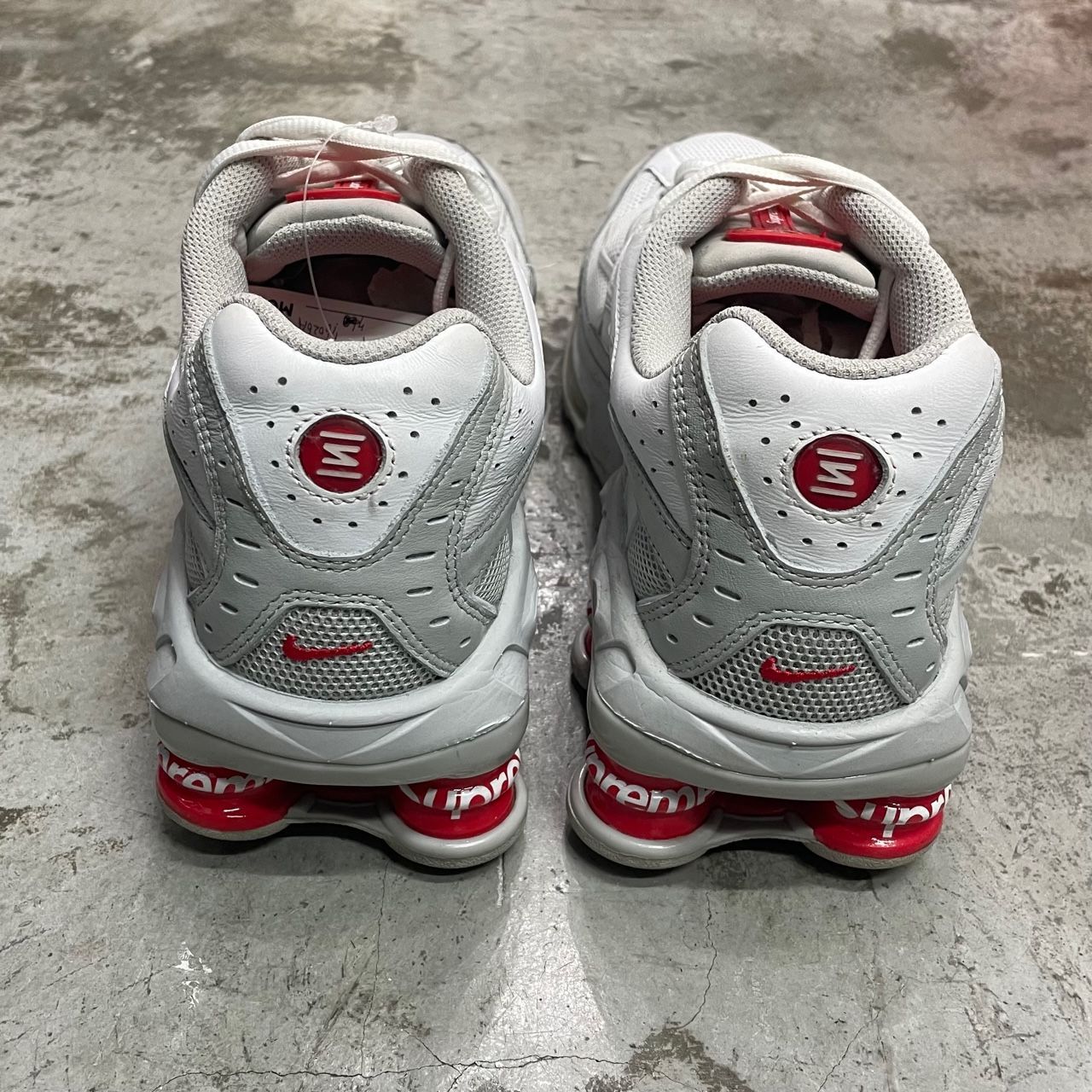 シュプリーム　NIKE 靴 Supreme × Nike Air Max DN 