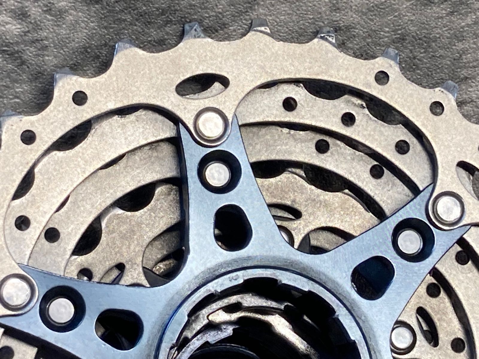 IB894 シマノ SHIMANO アルテグラ ULTEGRA CS-R8000 スプロケット 12