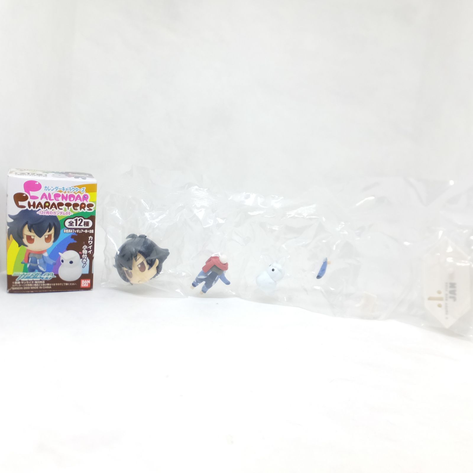 ガンダム00　カレンダーキャラクターズ 機動戦士ガンダム00 Revealed Chronicle カレンダー