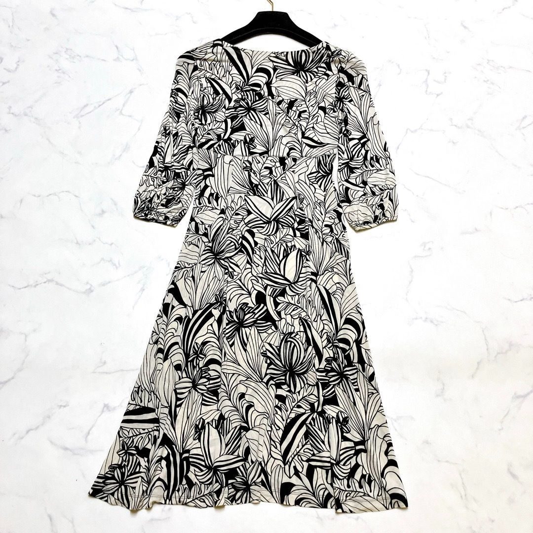 美品　エポカ　ボタニカル　ロングワンピース　プリーツ エポカ ジャージーワンピース 美ライン ボタニカル柄 伸縮性有 38 S