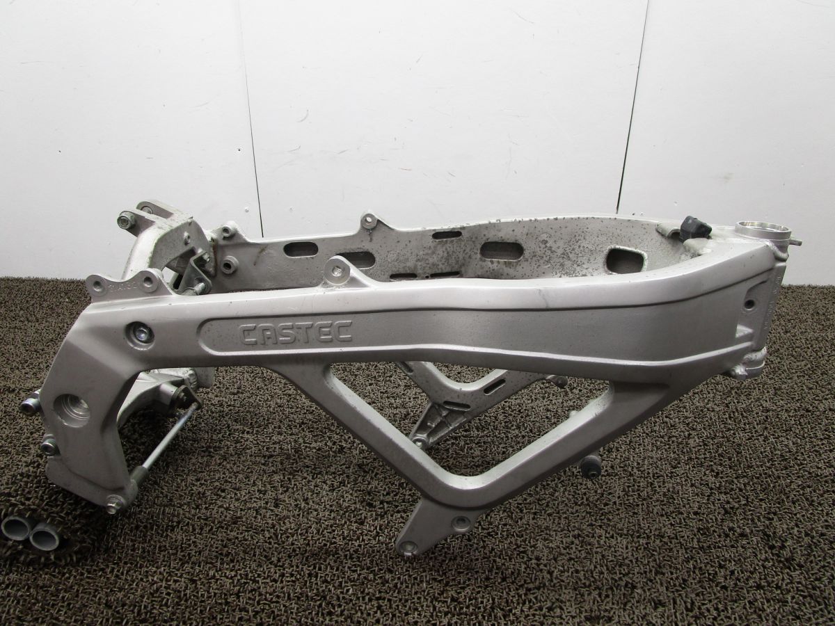 VT250スパーダ メインフレーム X116！MC20 書類付 ホンダ 【 MC15E 】 SPADA キャブ車
