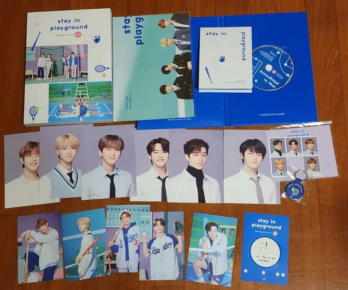 Stray Kids(ストレイキッズ・スキズ・SKZ) フォトブック PHOTOBOOK