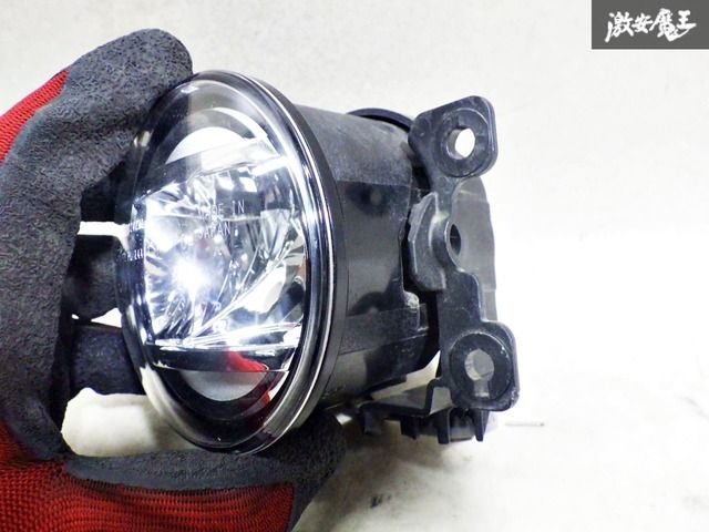ホンダ純正フォグライト イエロー加工品【KOITO 114-62252】メルカリ ホンダ純正フォグライト イエロー加工品【KOITO 114-62252