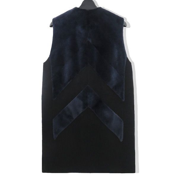 HERMES - 【値下げ】 極美品 エルメス 19AW シェアードミンク × カシミヤ100％ セリエボタン ノースリーブ リバーシブル コート ベスト ジレ 46598 極美品 エルメス 2019AW シェアードミンク × カシミヤ100％ 異素材MIX