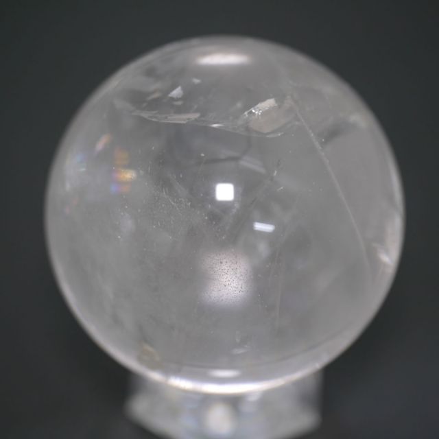 大玉天然本水晶 レインボー水晶丸玉 一点物 約53.1mm(約210.5g) 大玉天然本水晶 レインボー水晶丸玉 一点物 約53.1mm(約210.5g)