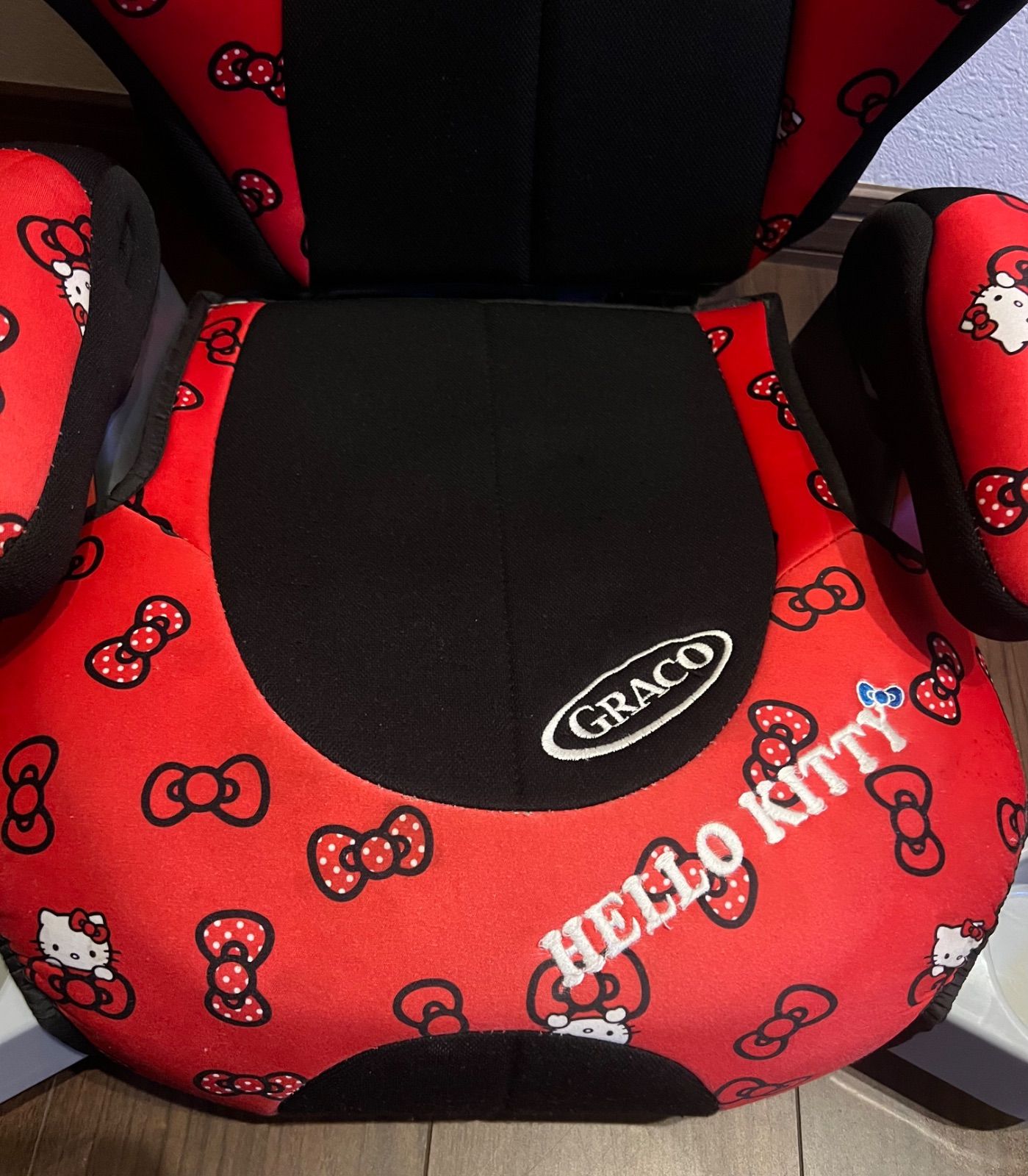 GRACO ジュニアプラスDX ハローキティ コラボ ジュニアシート - メルカリ