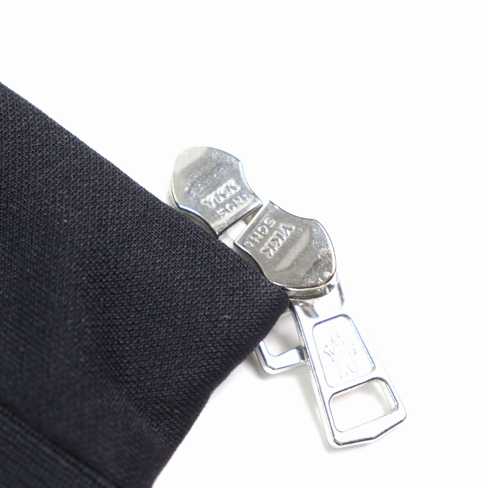 極美品○MONCLER モンクレール 2022年製 I10918G00007 899A1