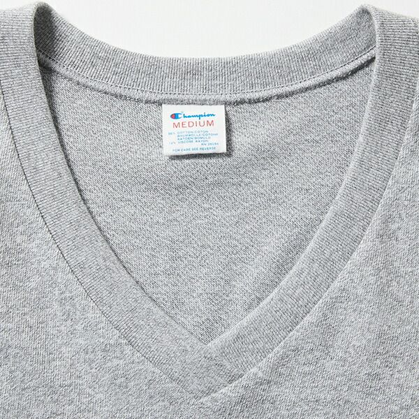 VネックTシャツ Champion