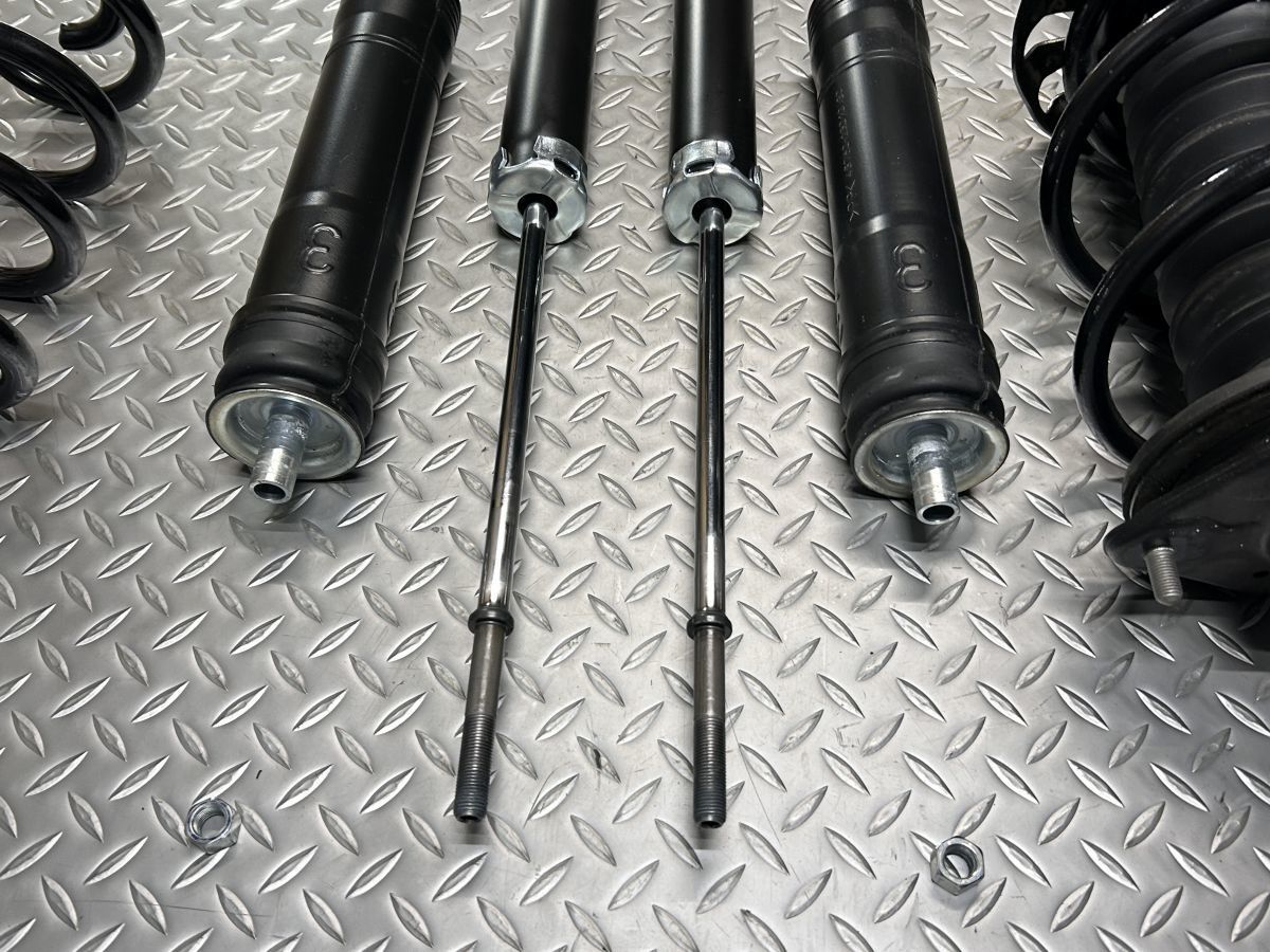 ショックアブソーバー