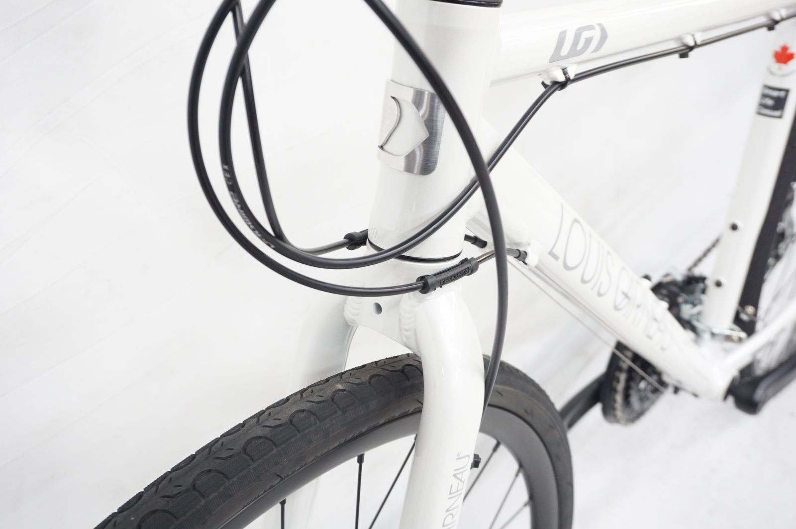 LOUIS GARNEAU 「ルイガノ」 TR LITE EA 2024年モデル クロスバイク