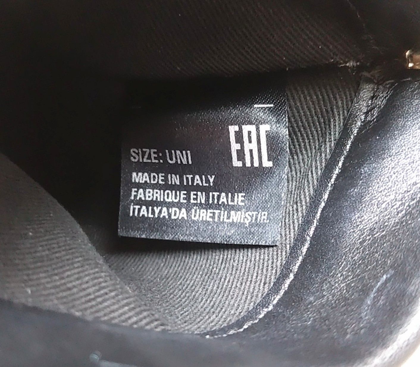 フォンポーチ スマホショルダー サブバッグ ミニショルダー Maison Margiela メゾンマルジェラ 4ステッチ レザー ブラック 旅行 お出掛け Made in Italy. WWW_USTAUSTRALIA_COM_AU