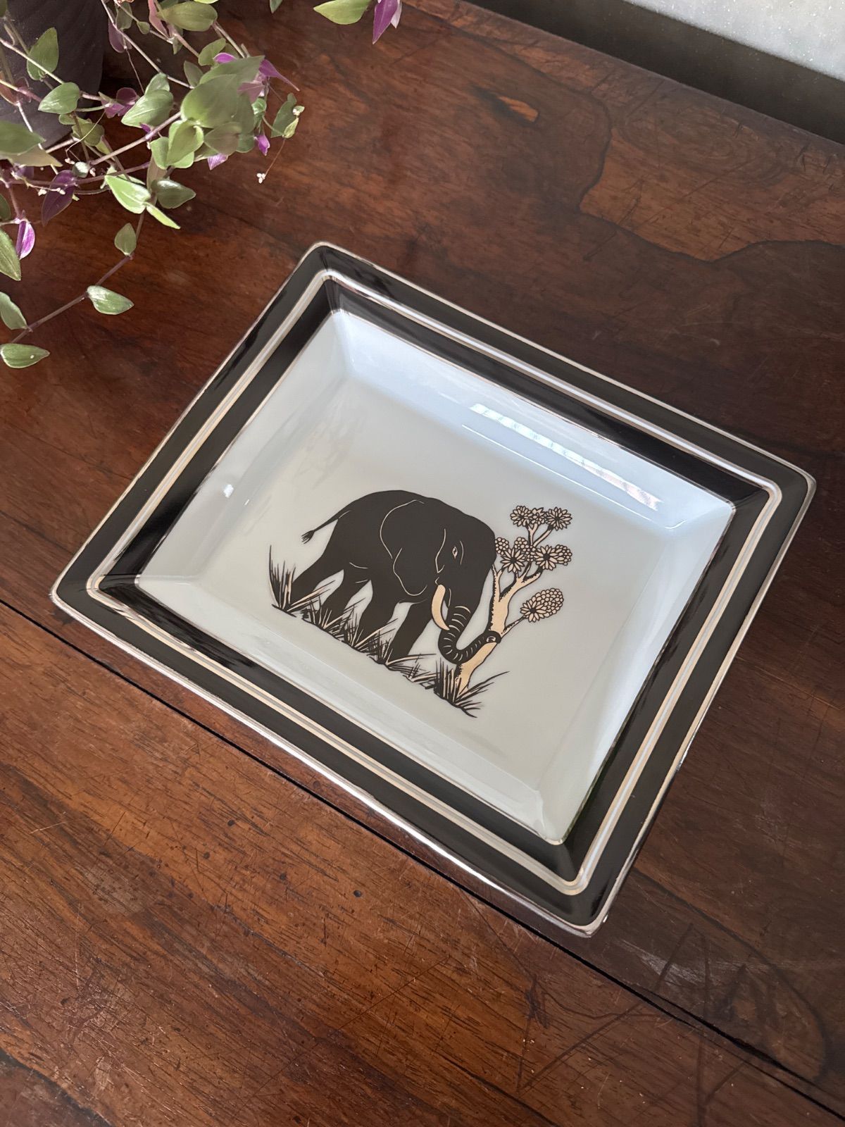 リモージュ窯 PHILIPE DESHOLIRES フィリップ デシュリエ ブラックエレファント トレイ