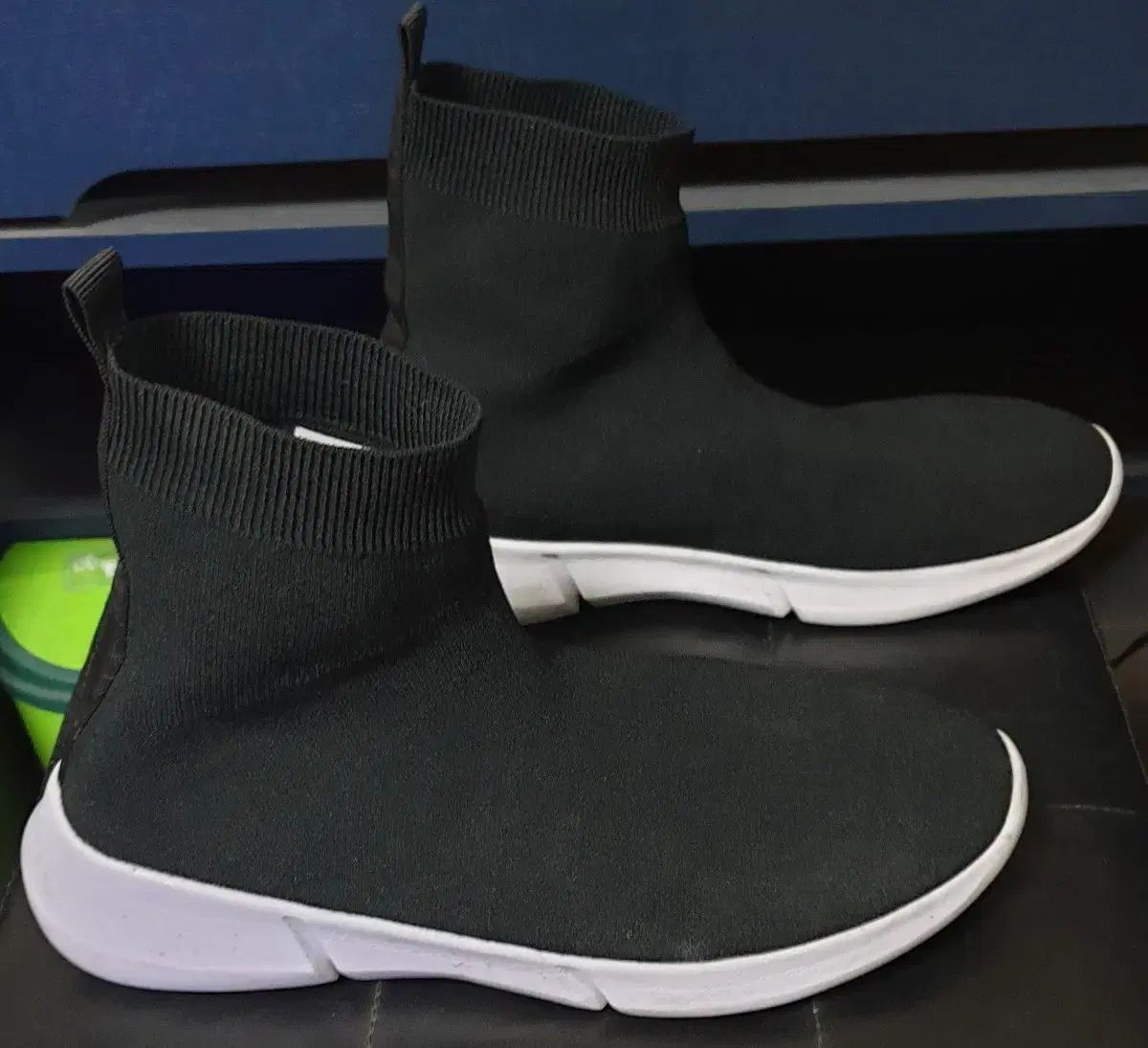 スピードトレーナー balenciaga スピードトレーナー