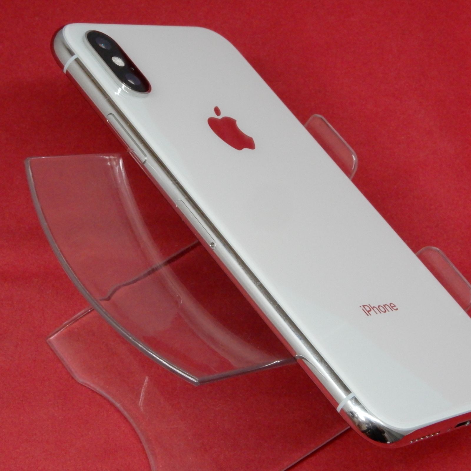 iPhone Xs 256GB シルバー ドコモSIMロック解除済 - メルカリ