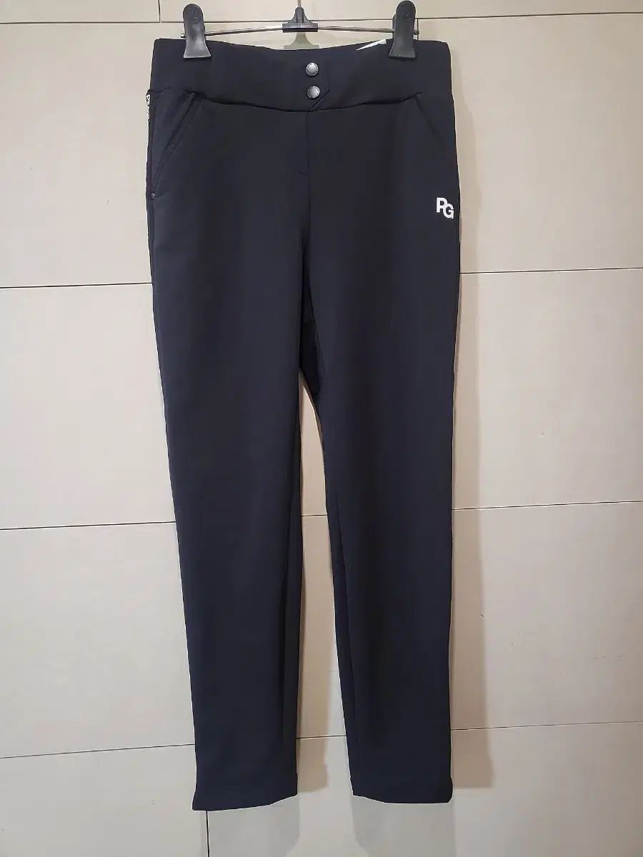 美品　PEARLY GATES ゴルフパンツ サイドジップ 多収納 サイズ5 PEARLY GATES(パーリーゲイツ) サイドポイント パンツ PEARLY