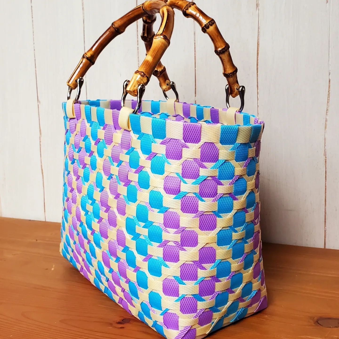 さんさん出品　おまけ付き⭐️ppバンド　カゴバッグ　セット売り ppバンドカゴバック 紫陽花 - メルカリ