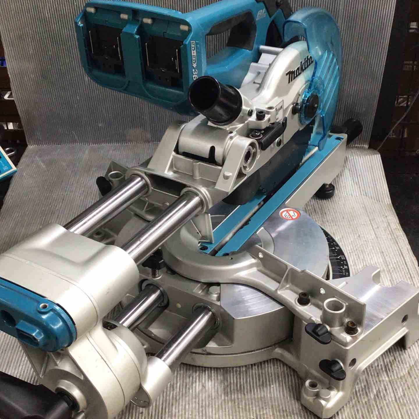 マキタ makita コードレススライドマルノコ LS714DZ 草加店