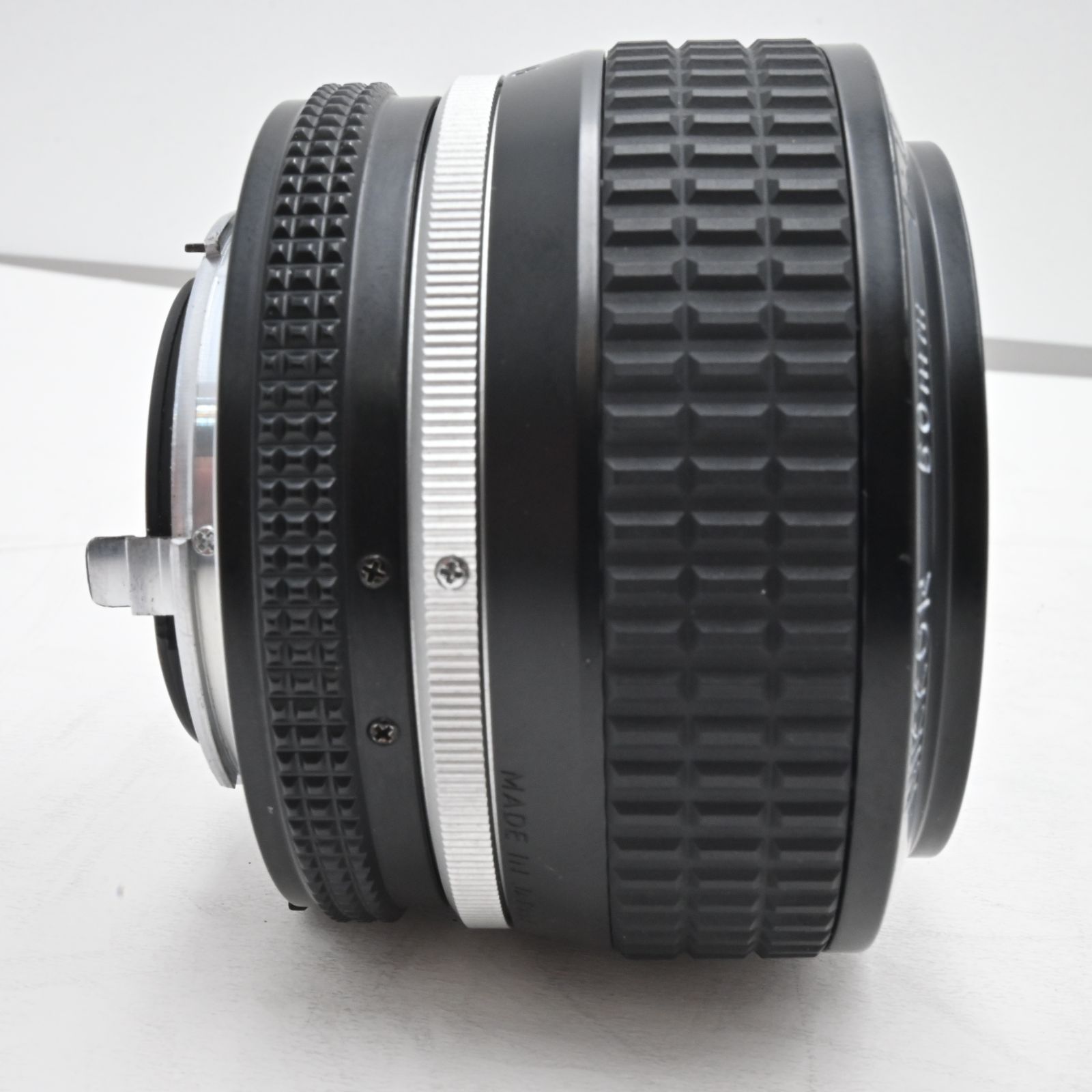上品 Nikon