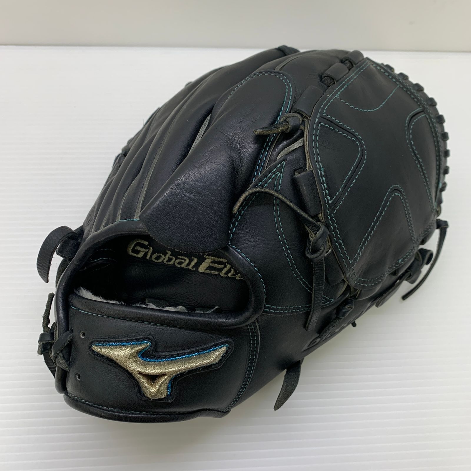 ミズノ MIZUNO グローバルエリート ソフトボール用 大人 一般 投手用 グローブ ピッチャー グラブ 右投げ 1AJGS22301 品 グローブ袋付き 野球 6090