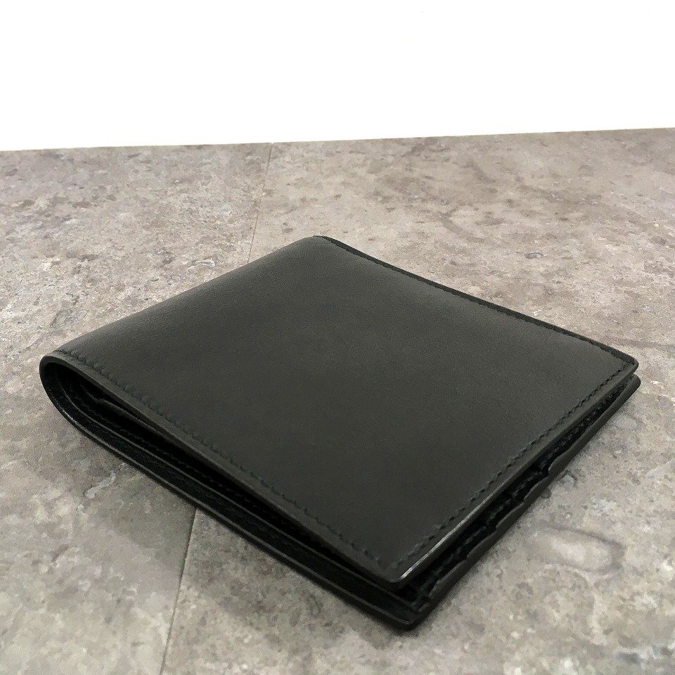 GUCCI 二つ折り財布