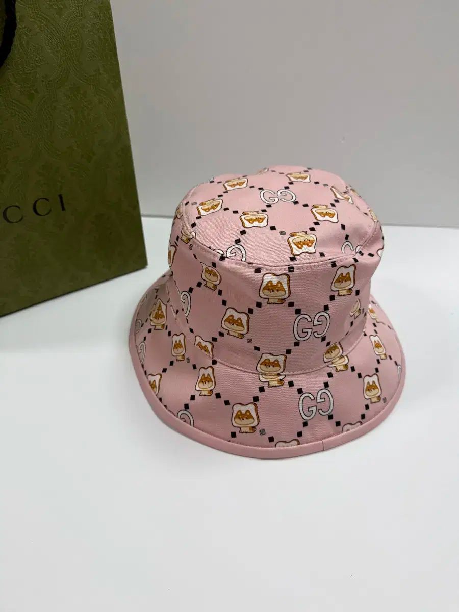 GUCCIグッチパピエハットXSゴールドボーターハット55カンカン帽 麦わら帽子 グッチ 小物ラメ ファブリック パピエ ハット | GUCCI公式