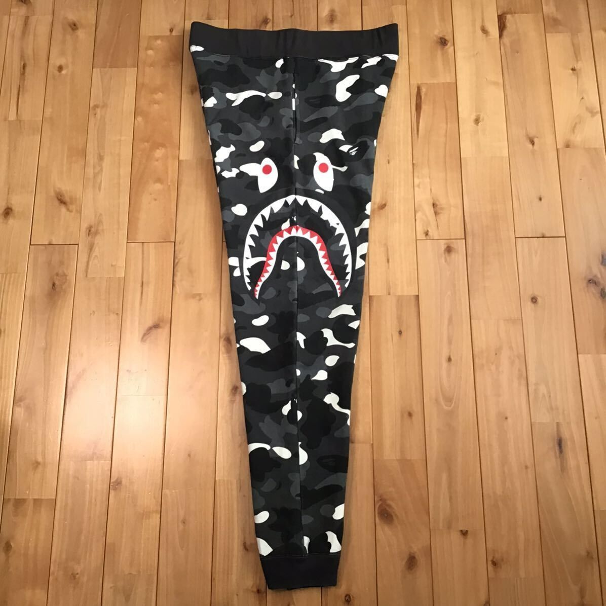 A BATHING APE - APE BAPE KAWS PANDA SHARK スウェットパンツ L