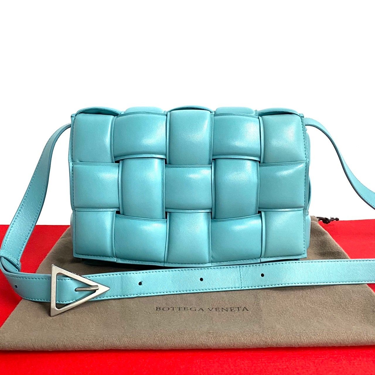ほぼ未使用 袋付 BOTTEGA VENETA ボッテガヴェネタ パデット カセット 