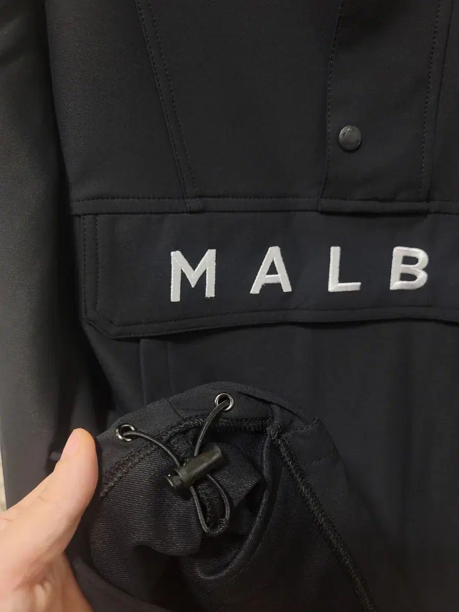 フード アノラックセットアップ