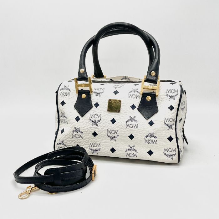 MCM エムシーエム モノグラム 2way レザー ハンド ショルダー バッグ eH09107N