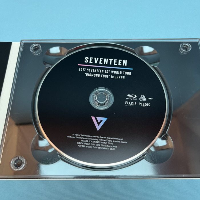 SEVENTEEN Blu-ray Loppi・HMV限定盤 2017 SEVENTEEN 1ST WORLD