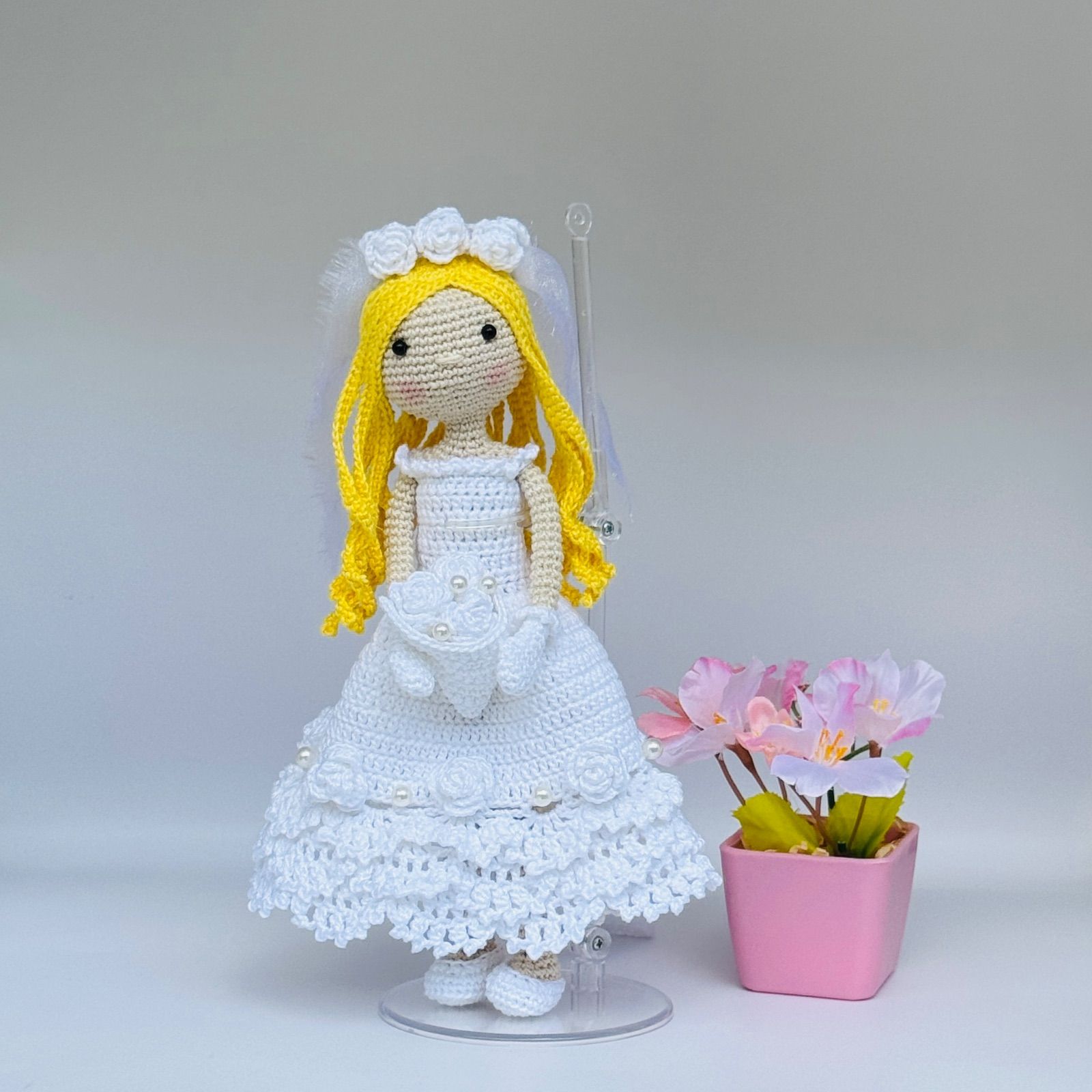 【オーダー様専用】ウエディングドレス・女の子 u0026  3人姉妹あみぐるみチャーム