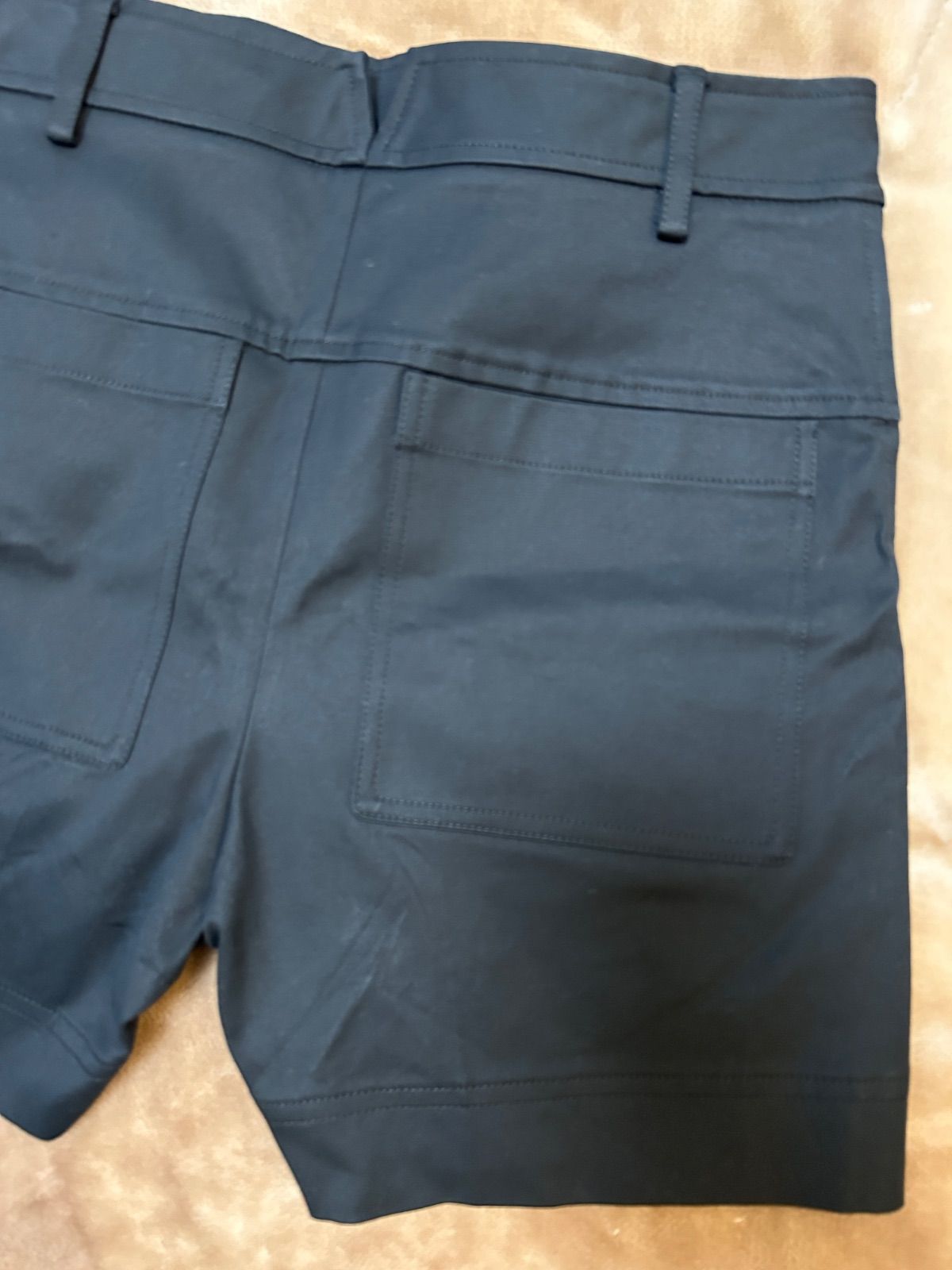 ショートパンツ