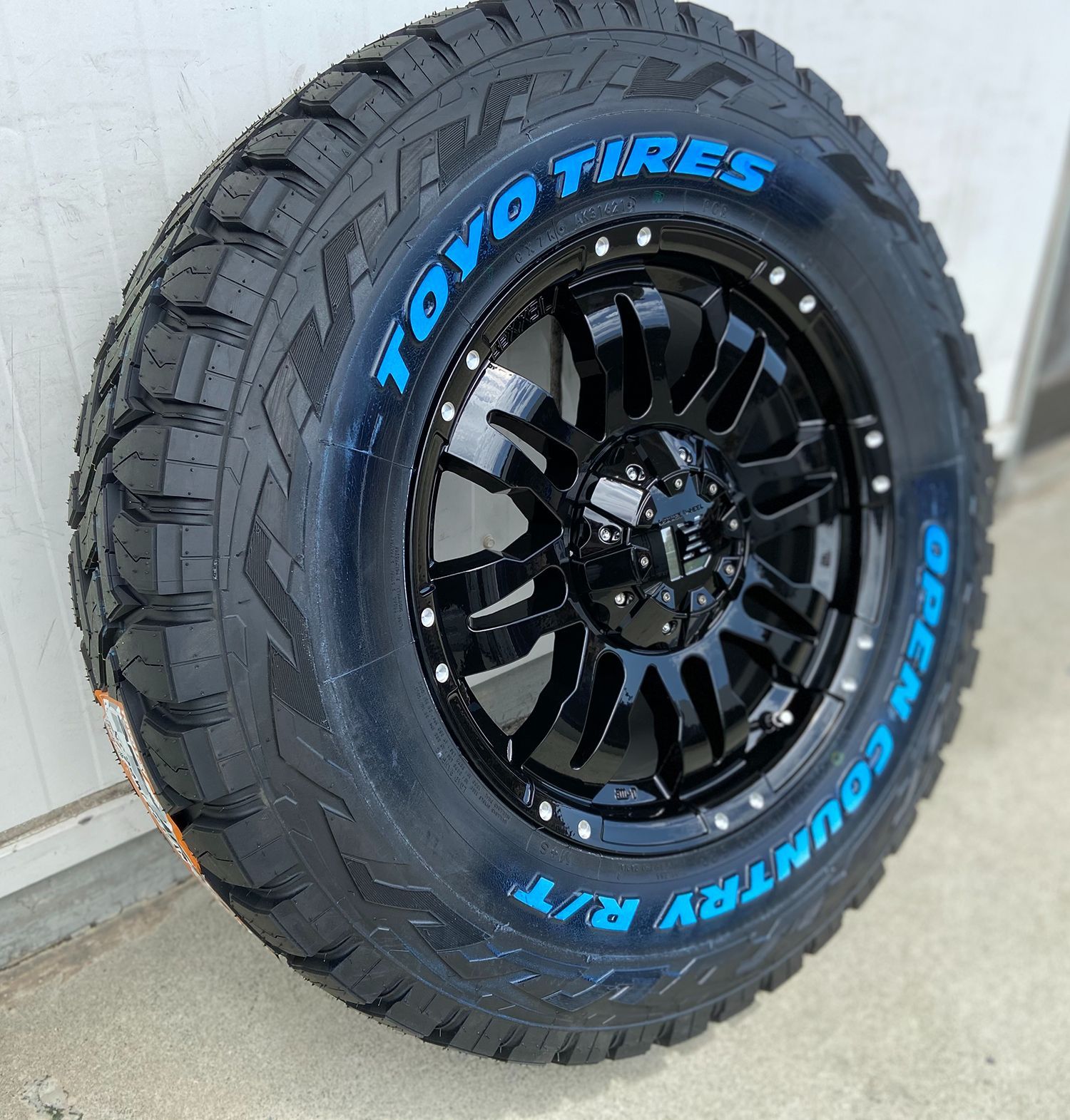 120/150 プラド ハイラックス サーフ FJクルーザー H3 ユーコンデナリ