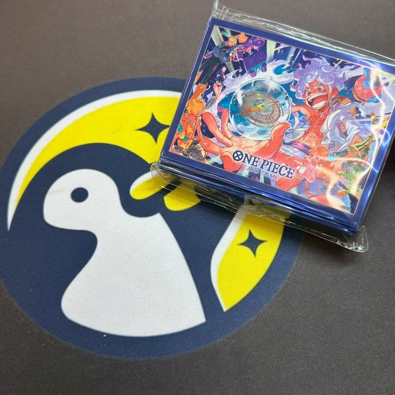 未開封】ワンピースカードリミテッドカードスリーブ チャンピオン