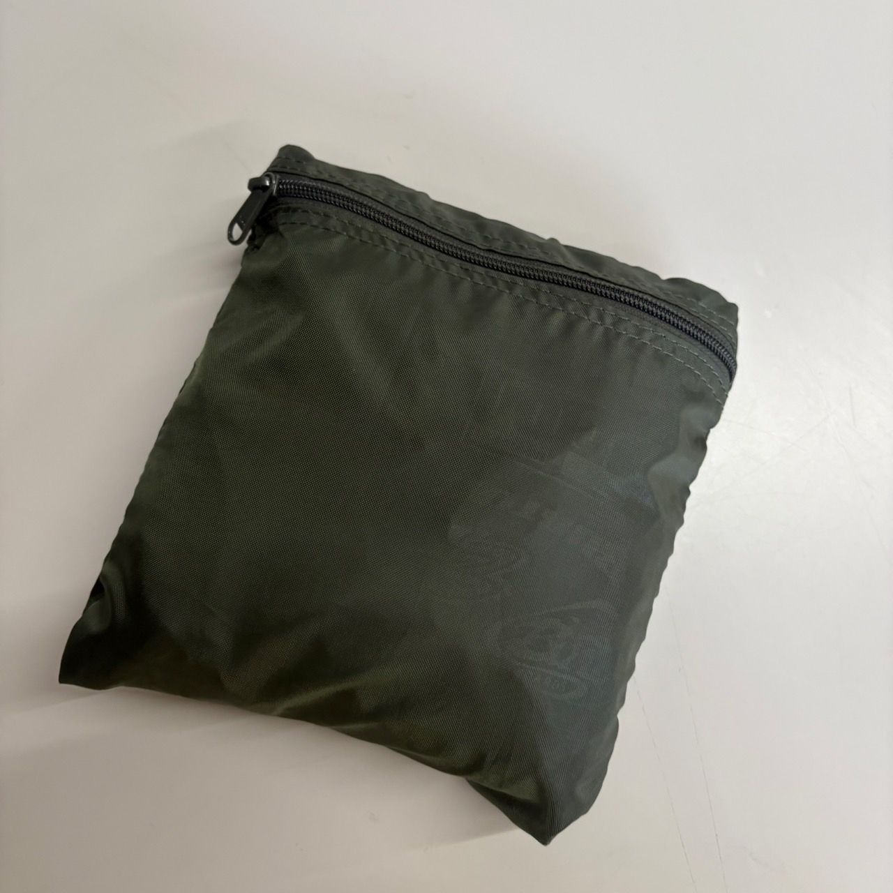 GI4【中古品】BURTON バートン キャリーバッグ 大型 ウィーリーダブル