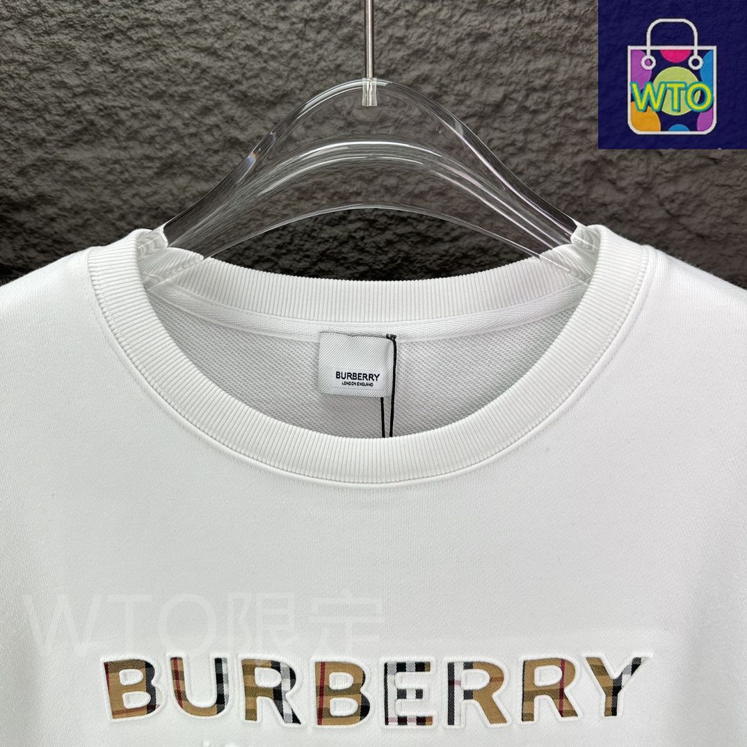BURBERRY パッチロゴ クルーネックスウェット [本日特価|新品未