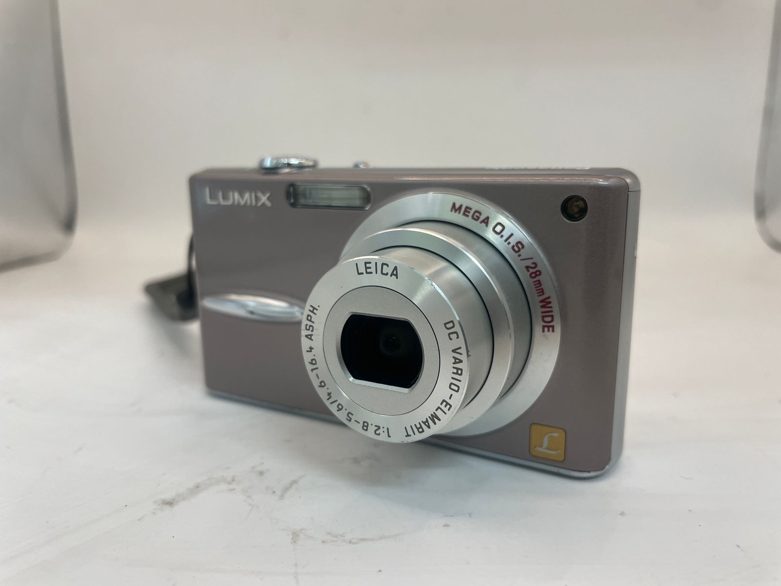 動作確認済み】 Panasonic DMC-FX30 カメラ コンパクトデジタル