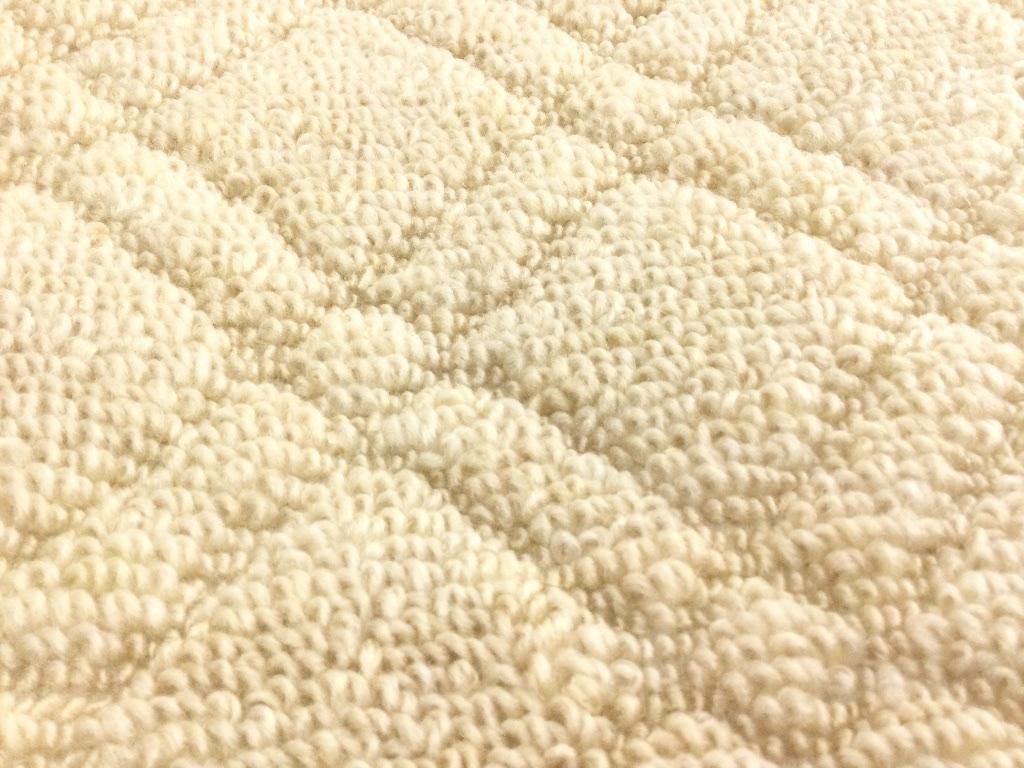 ダブルダイヤ柄 アイボリー