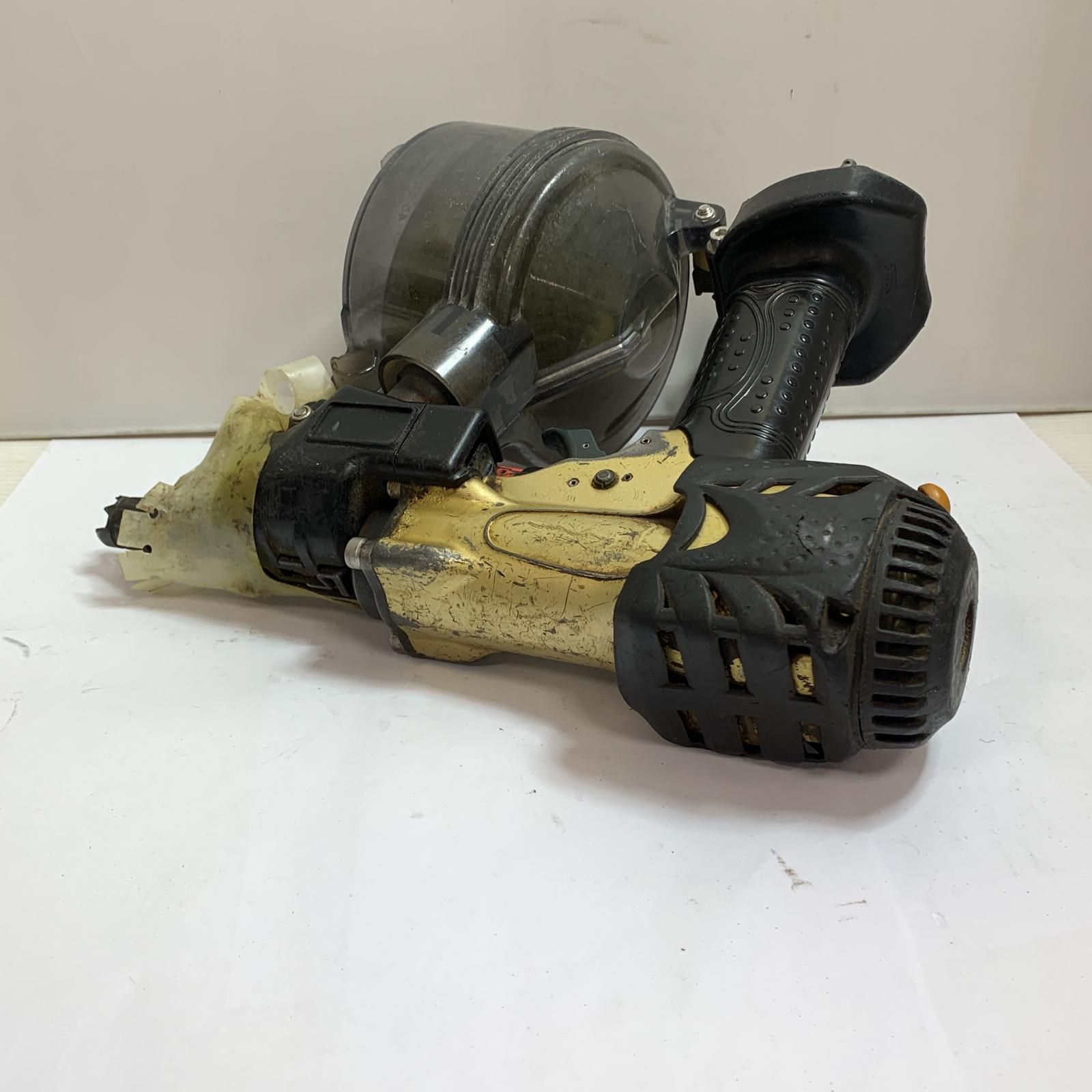 ♭♭HiKOKI 工場 ハイコーキ 65mm 高圧ロール釘打機 本体のみ NV65HMC