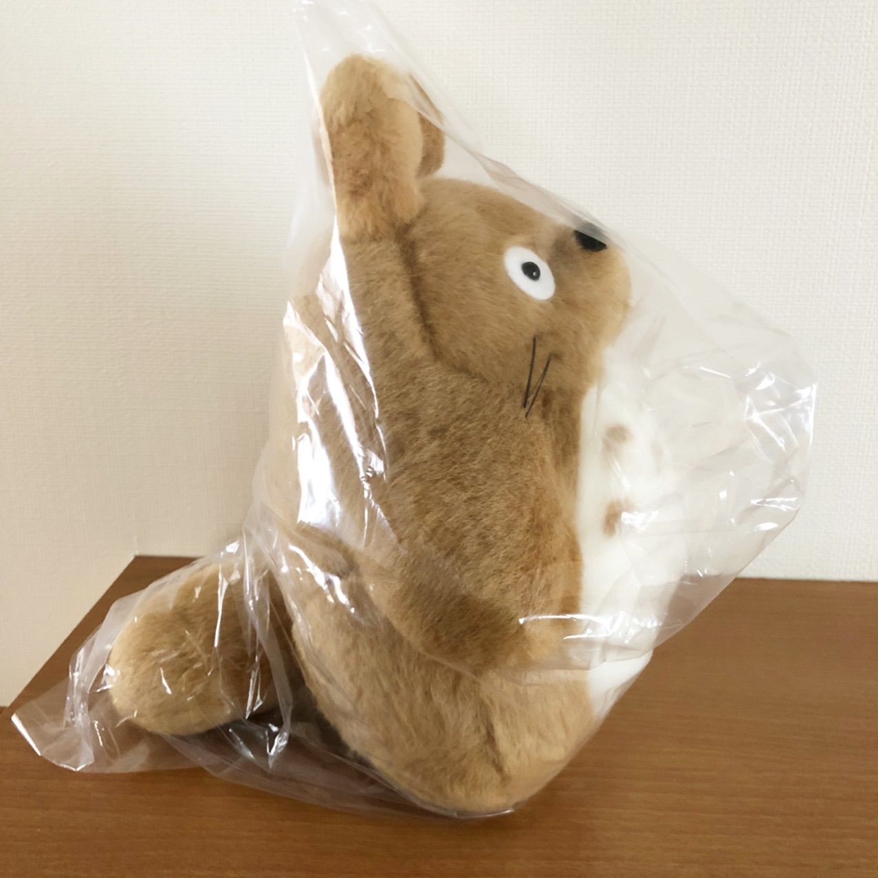 ☆新品未開封☆ ジブリ大博覧会 トトロぬいぐるみ ベージュM