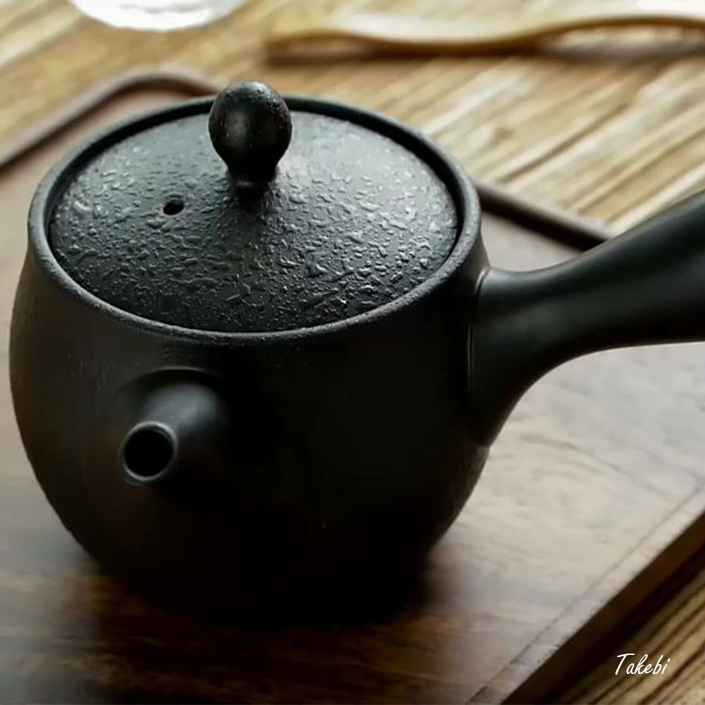 深蒸し用急須 陶器 茶色 紫砂　お茶がまわる 深蒸し用急須 陶器 茶色 紫砂 お茶がまわる