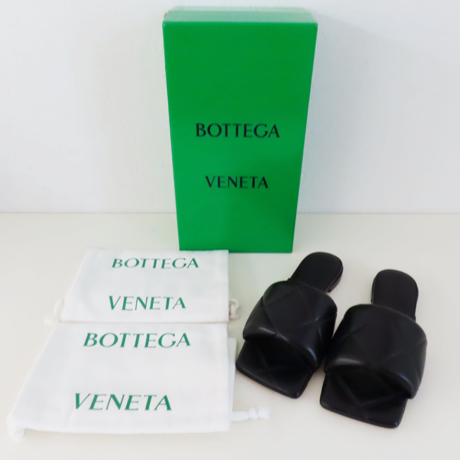 K10 極美品 BOTTEGA VENETA ボッテガヴェネタ キルティングレザー  