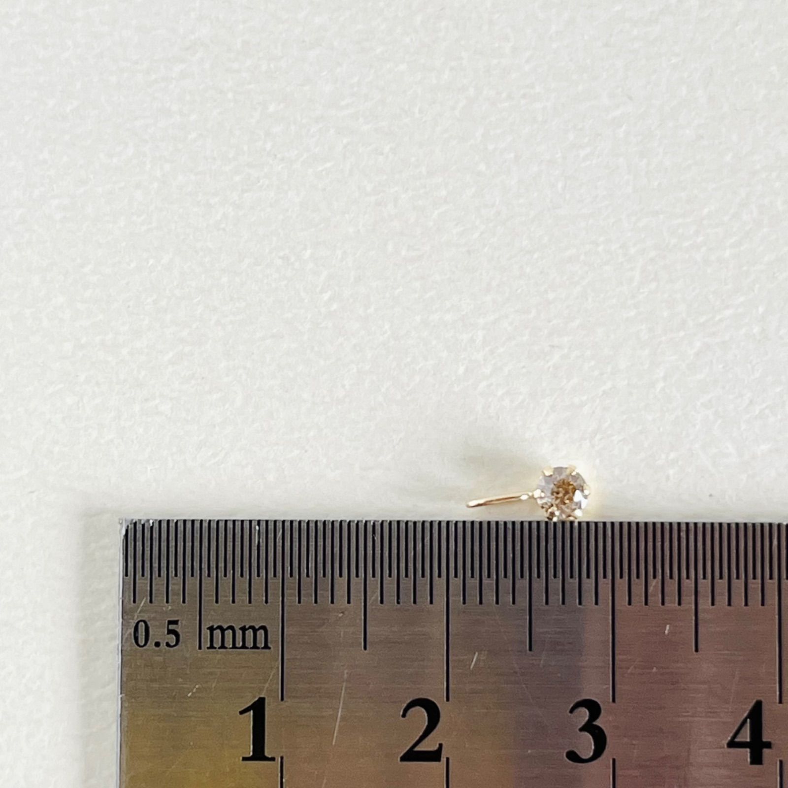 K18YG 天然ダイヤモンド 0.13ct チャーム ペンダントトップ