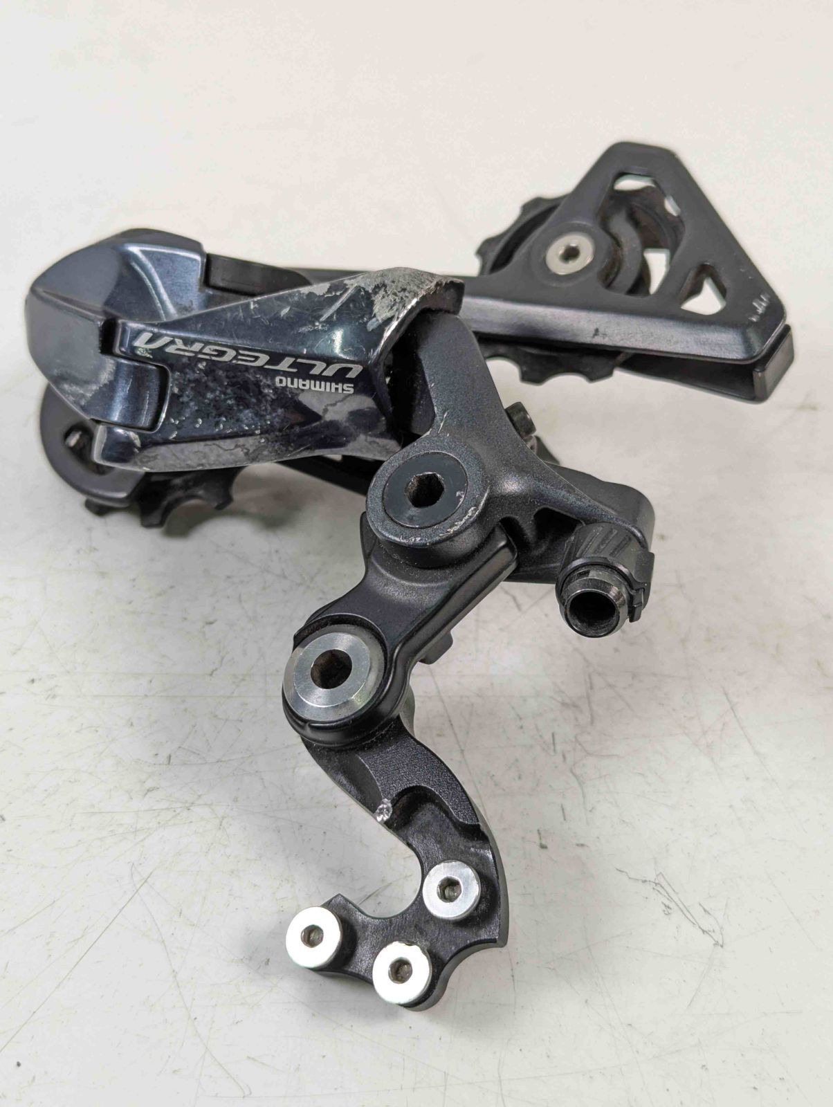 シマノ　アルテグラ　RD-R8000-SS シマノ R8000系ULTEGRA登場 DURA-ACEのDNAを受け継ぐドライブトレイン